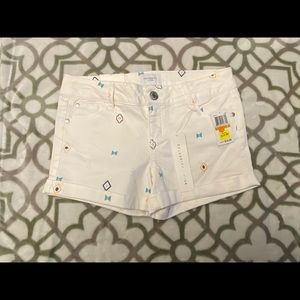 Celebrity Pink shorts